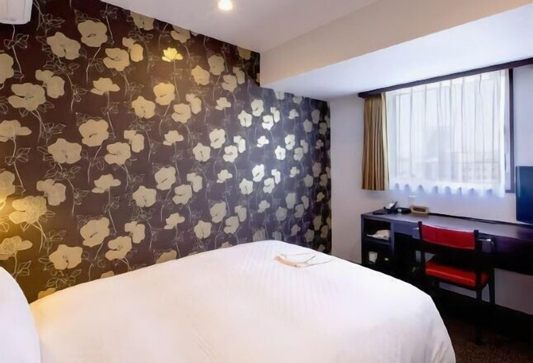 Bedroom 15