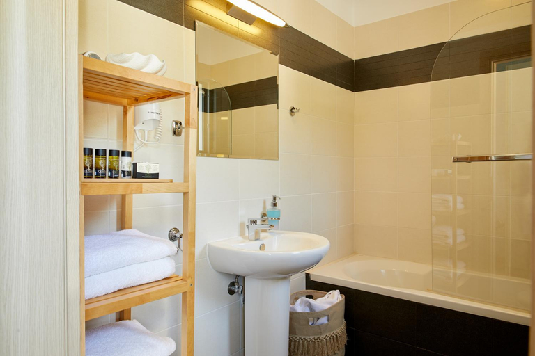 Bathroom 5, Sappho Hotel, Epirus