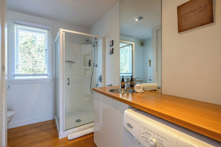 Bathroom, Pacific Views - Waiheke Island, Auckland