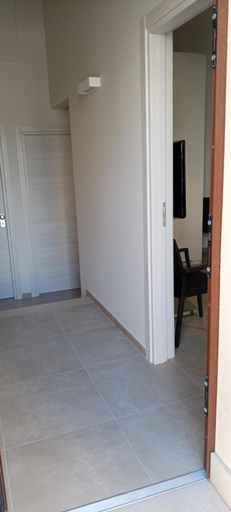 Others 4, le antiche mura-rooms-private toilet, Messina
