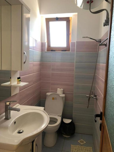 Bathroom 3, Mintt Hotel, Sarandës