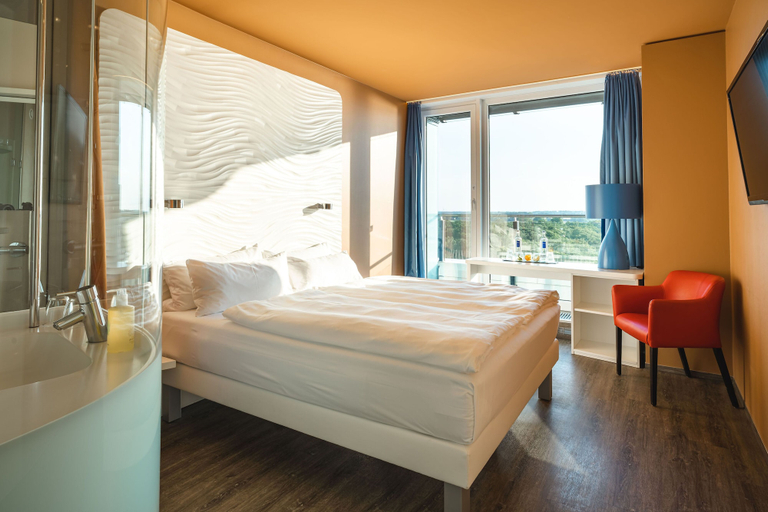 Bedroom 5, aja Warnemuende, Rostock