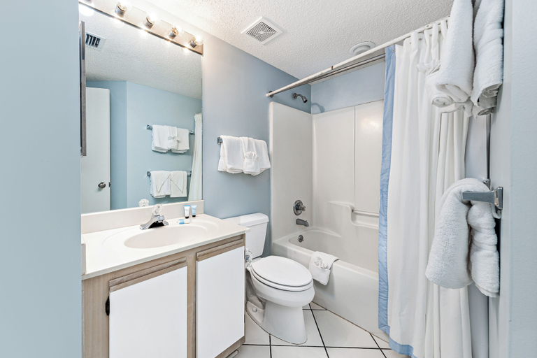 Bathroom 4, White Caps Condos, Baldwin