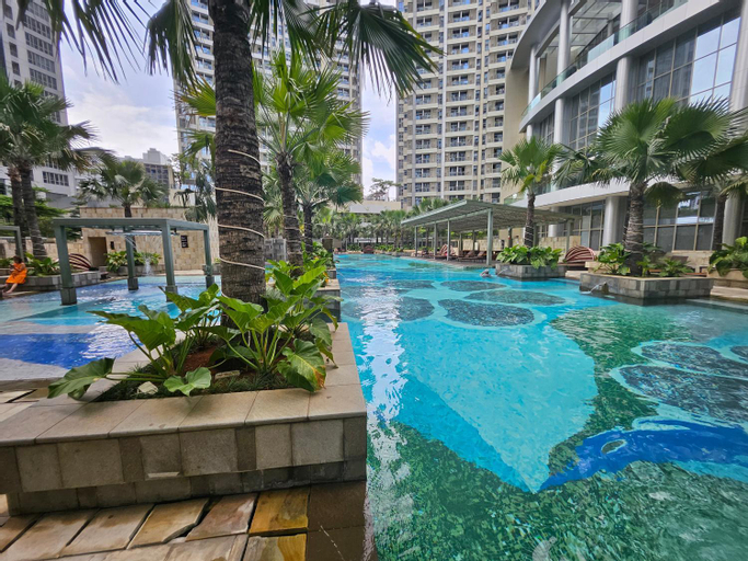 Swimming Pool 8