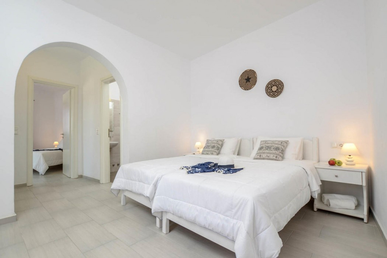 Bedroom 2, Golden Sand Villas, South Aegean