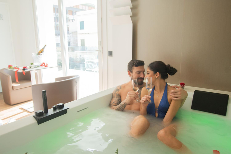 Sport & Beauty 2, Popula Rooms & Mediterranean Bay, Lecce