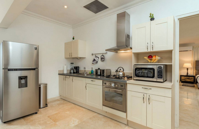 Others 5, NEW Premium Luxury 2BR 3BA Pool House