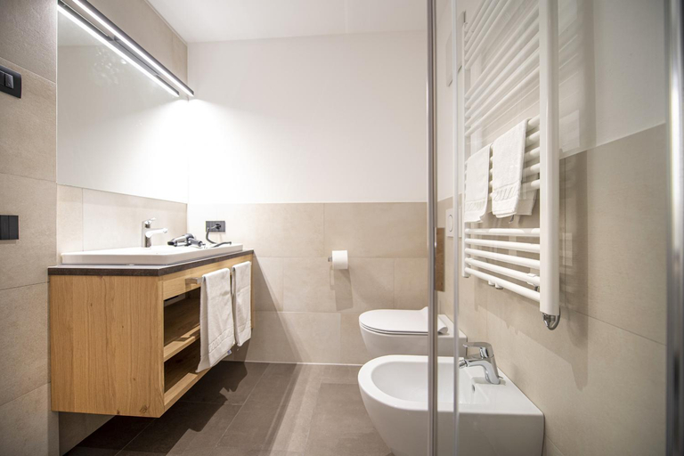 Others 4, Apartments Chalet Silva, Bolzano