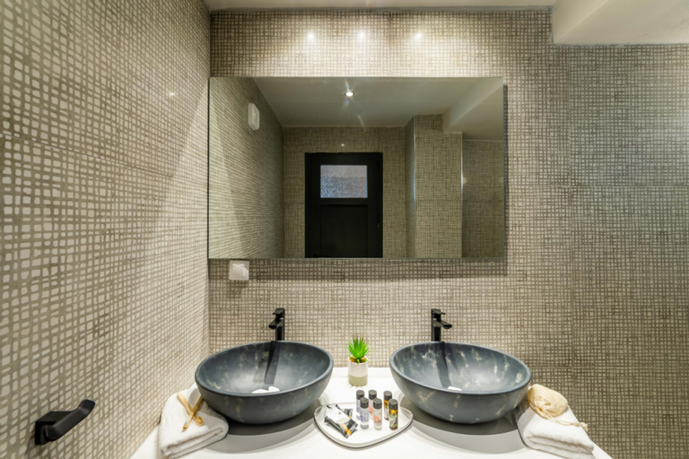 Bathroom 3, Skiathos Thalassa, Thessaly
