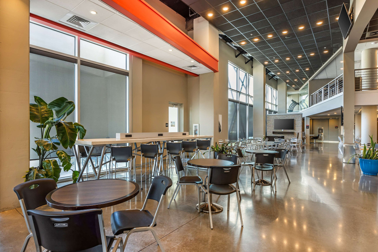 Food & Drinks 5, Vīb Best Western Springfield, Greene