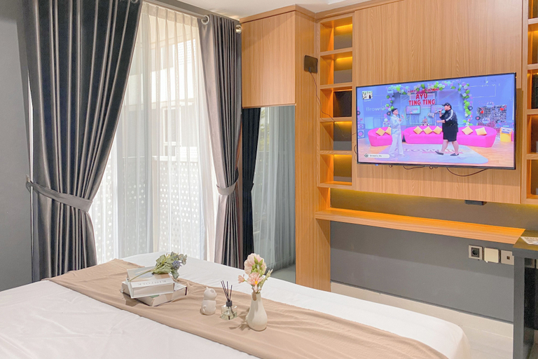 Bedroom 2, Homey And Cozy Living Studio At West Vista Apartment, Jakarta Barat