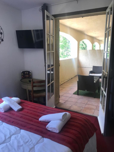 Bedroom 4, Human Hotel Résidence, Var