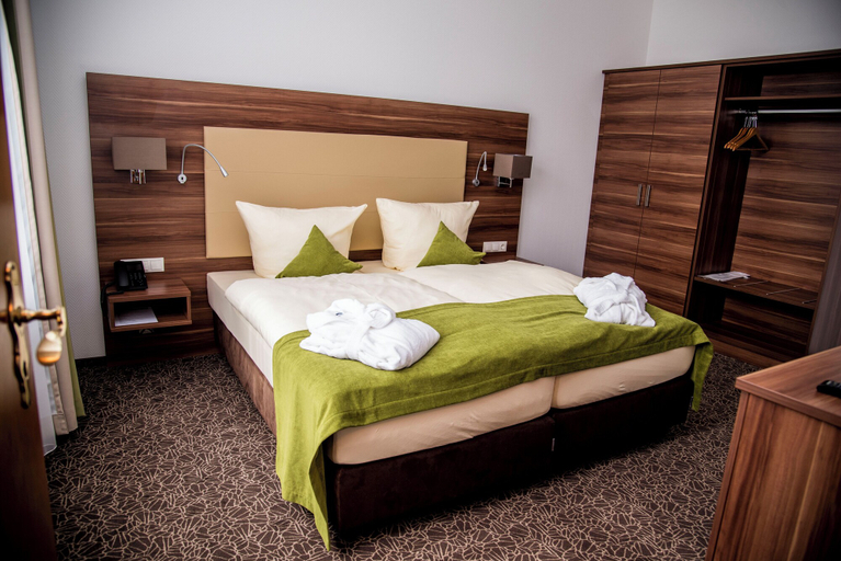 Bedroom 5, Hotel Villa Elsa, Bad Kissingen
