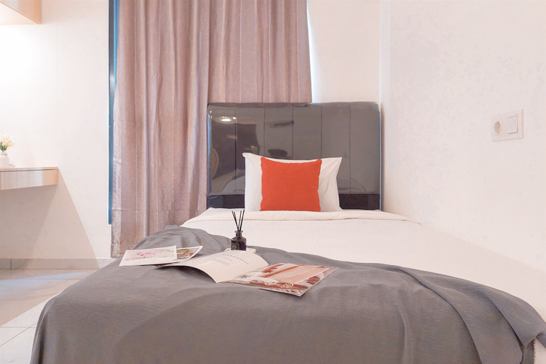 Bedroom 4, Good Place Studio Sky House Alam Sutera Apartment Near Ikea, Tangerang