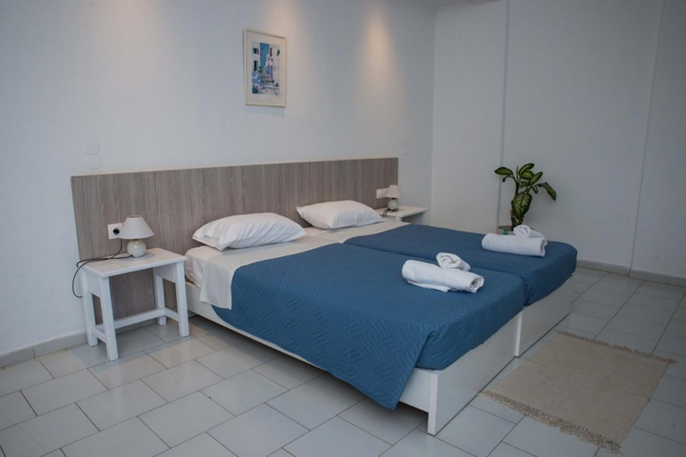 Bedroom 2, Marina Hotel, Faistos