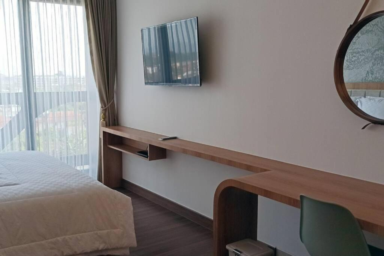 Bedroom 12