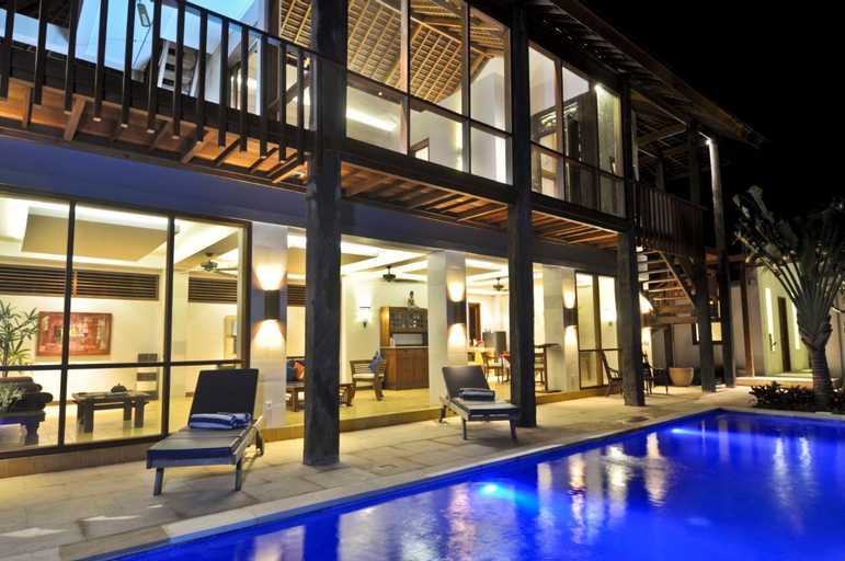 Swimming Pool 3