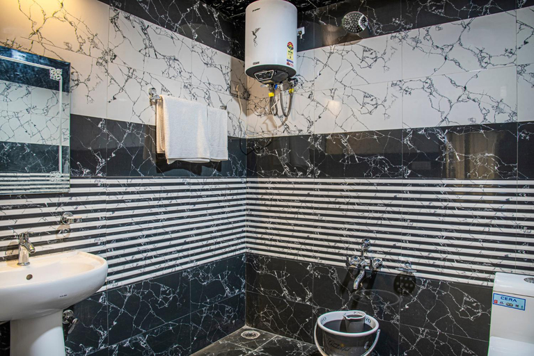 Bathroom 3, Wood crista retreat Kufri, Shimla