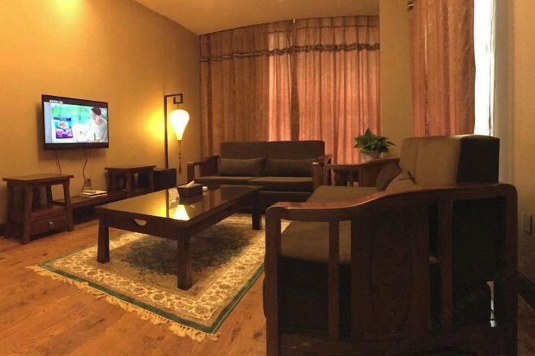 Others 5, Manas County Hotel, Changji Hui