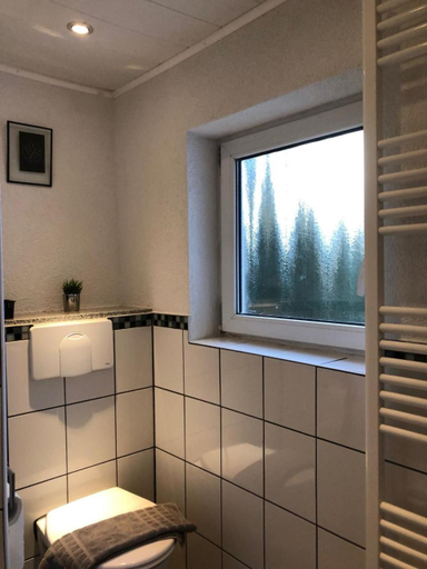 Bathroom 2, Hotel Saarland Lebach, Saarlouis