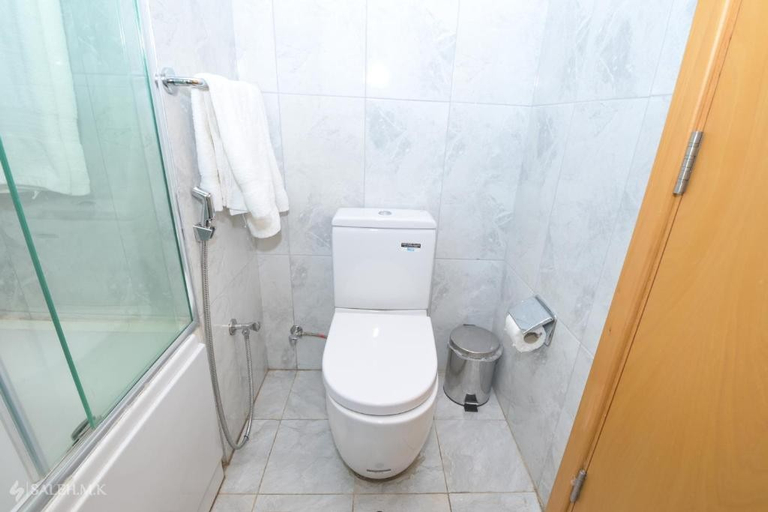 Bathroom 3, Nawazi Tower Hotel, Makkah