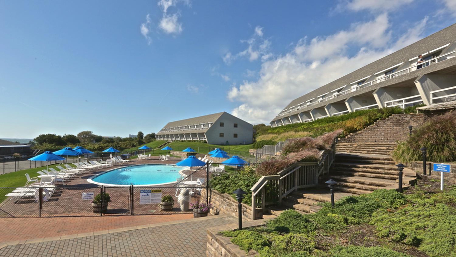 Sport & Beauty 4, Beachcomber Resort At Montauk, Suffolk