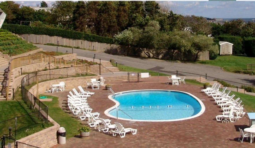 Sport & Beauty, Beachcomber Resort At Montauk, Suffolk