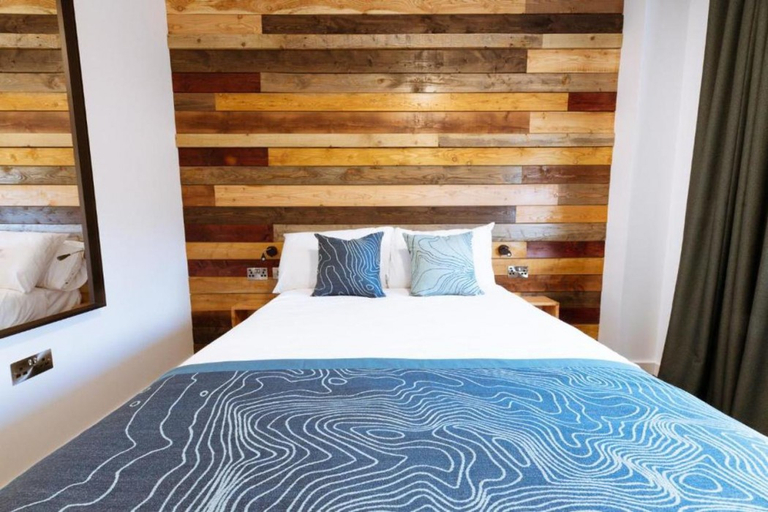 Bedroom 2, The Base Camp Hotel, Highland