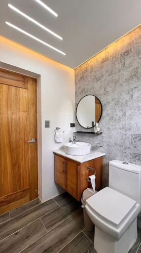 Bathroom 2, Ático de lujos, Santiago de los Caballeros