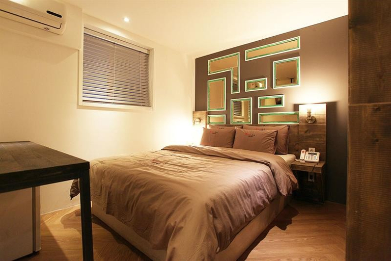 Bedroom 2, Yaja Hotel Chunho, Gandong