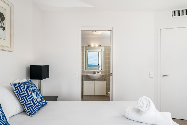 Bedroom 5, Grandview Apartments, Ballina
