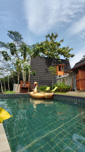 Sport & Beauty 5, KIKA POOL VILLA AND BBQ, Banyumas
