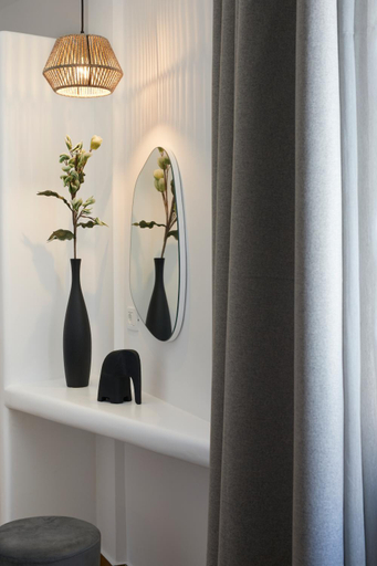 4, Grand-Mere Calliope, South Aegean