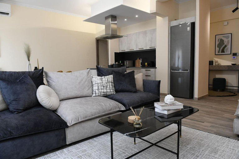 Others 3, Konstantina Apartment, Attica