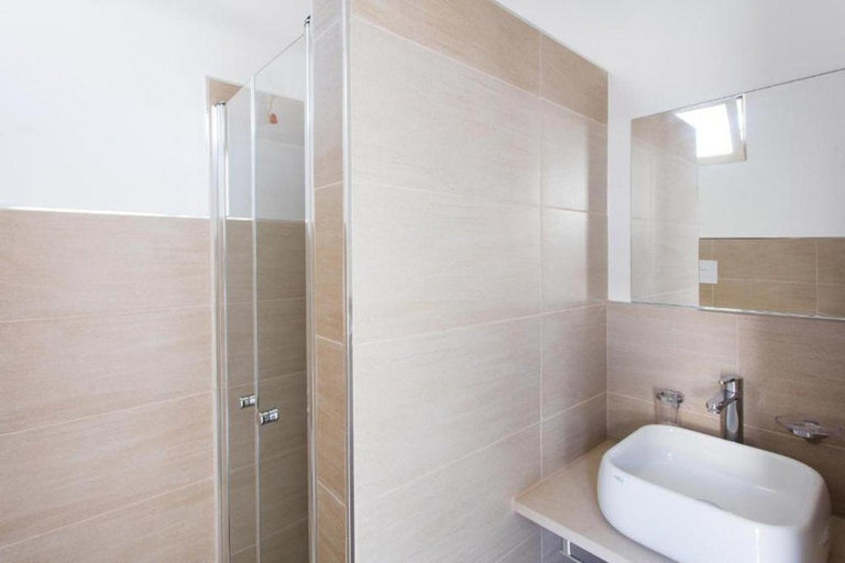 Bathroom 4, Luna Minoica Suites, Agrigento