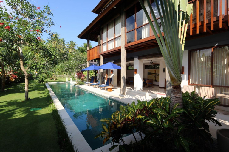 Swimming Pool 14