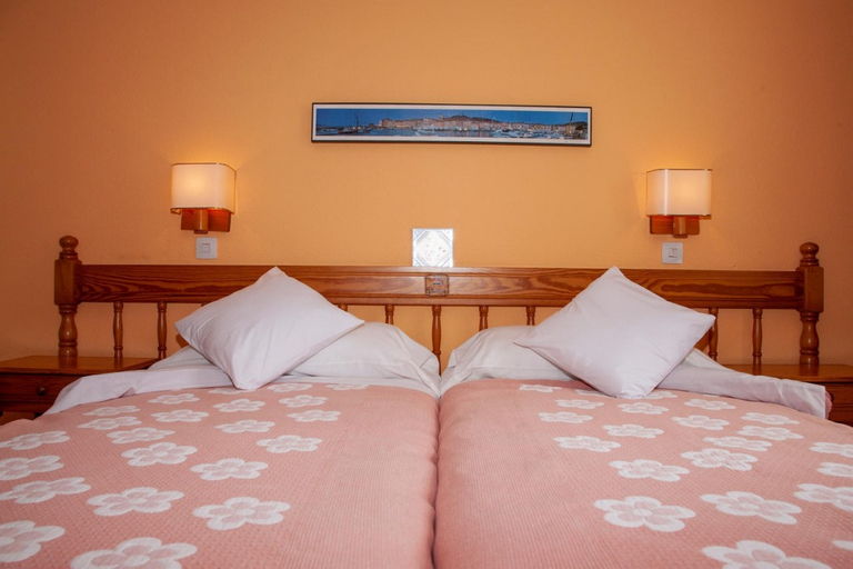 Bedroom 4, Bon Aire Apartamentos, Baleares