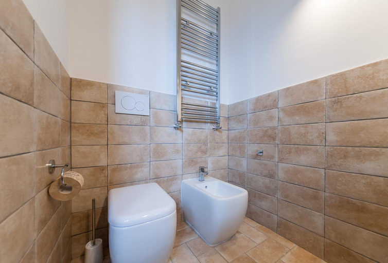 Bathroom 2, El Molino Agriturismo, Grosseto