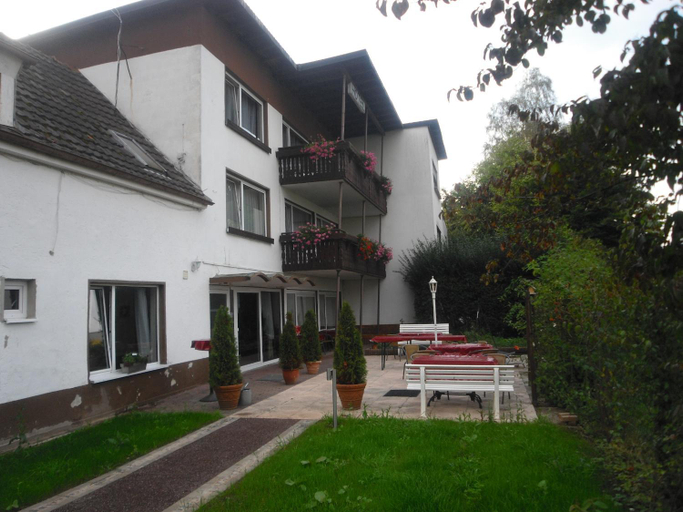 Exterior & Views 2, Hotel Saarland Lebach, Saarlouis