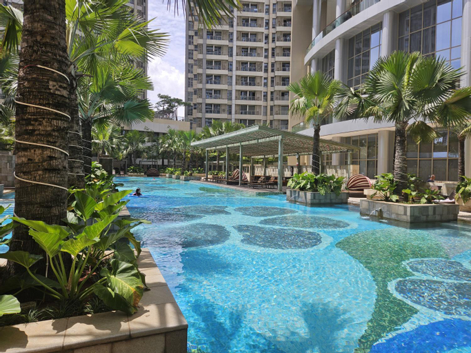 Swimming Pool 4