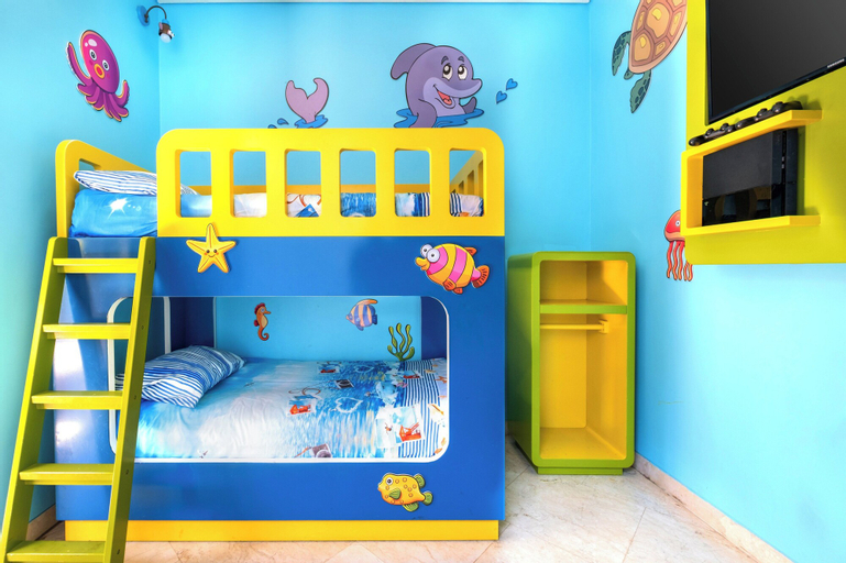 Bedroom 13