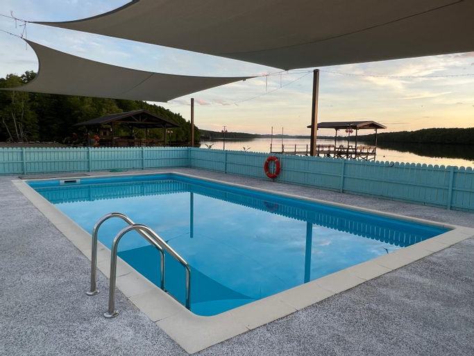 Sport & Beauty, TANJUNG GROVE VILLAS, Kuala Penyu