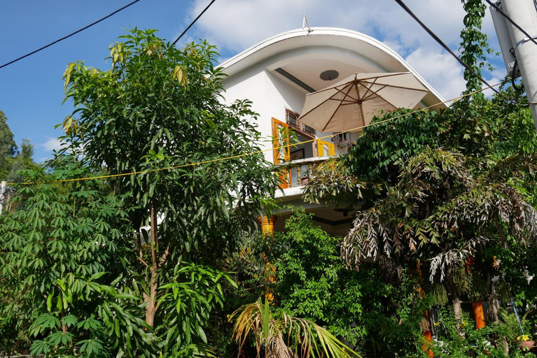 Exterior & Views, NGO KHANH Homestay, Da Nang