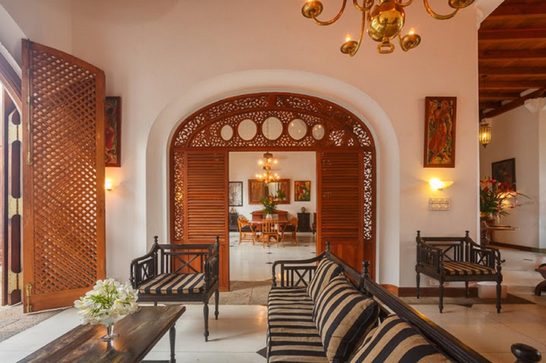 Others 4, Fortaleza Landesi, Galle Four Gravets
