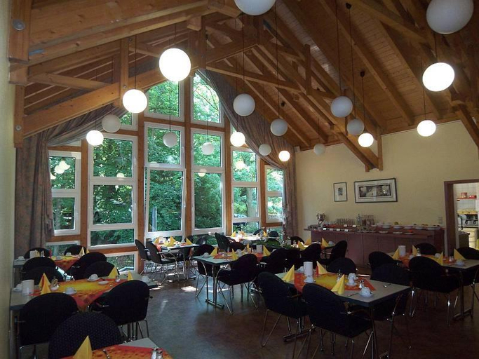 Food & Drinks 4, Alfa Hotel, Saarpfalz-Kreis