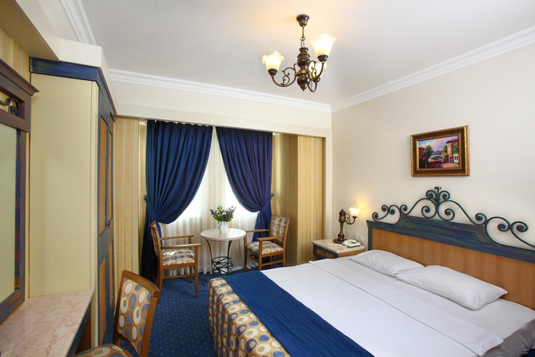 Bedroom 3, Club Yali Hotels & Resort, Menderes