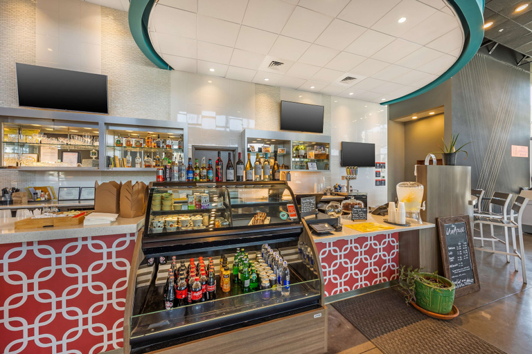 Food & Drinks 5, Vīb Best Western Springfield, Greene