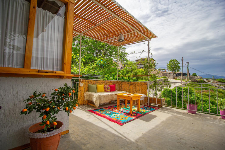 Others 4, TeArra GuestHouse, Gjirokastrës