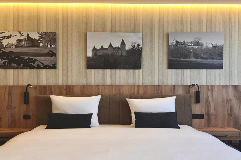 Bedroom 3, Hotel Le 830, Namur