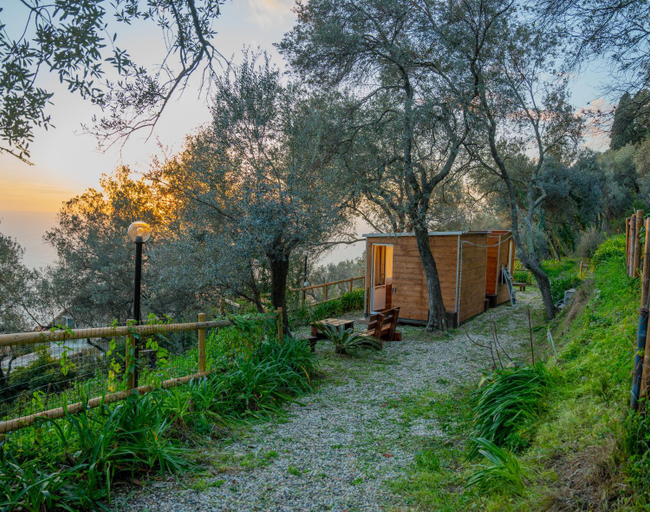 Others 2, Agriturismo S.Ilario, Genova